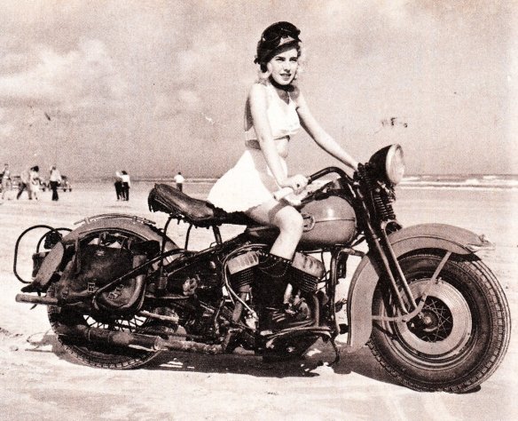 Pin-up-Harley-2